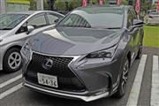 レクサスの「ＮＸ３００ｈ」（ＦＳＰＯＲＴ）