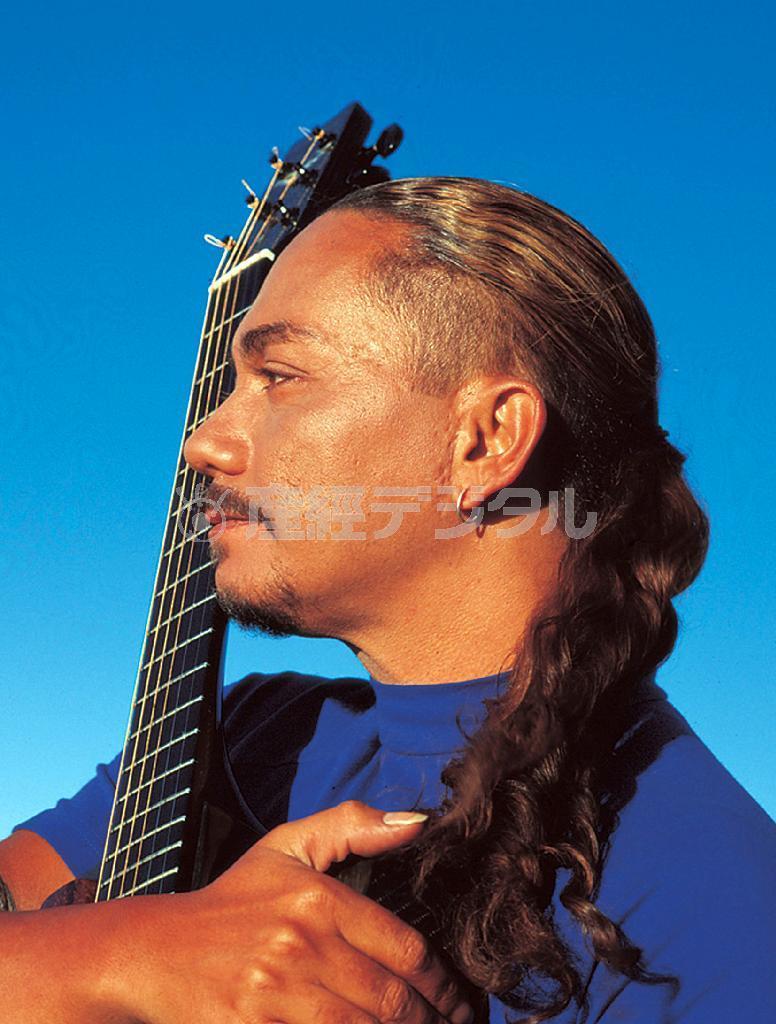 米国ハワイ生まれのシンガー・ソングライター、ケアレイ・レイシェル（提供写真）