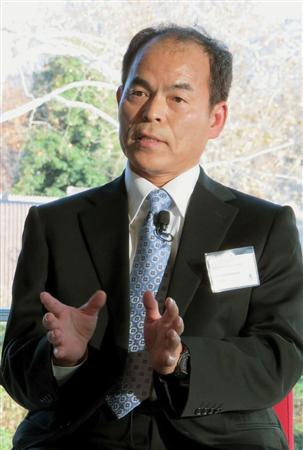 ２４日、米ワシントンのスウェーデン大使館で講演する中村修二カリフォルニア大サンタバーバラ校教授（共同）