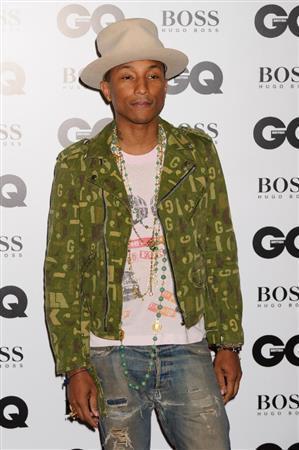 米歌手、ファレル・ウィリアムスさん＝２０１４年９月２日、英国・首都ロンドン（ＡＰ）