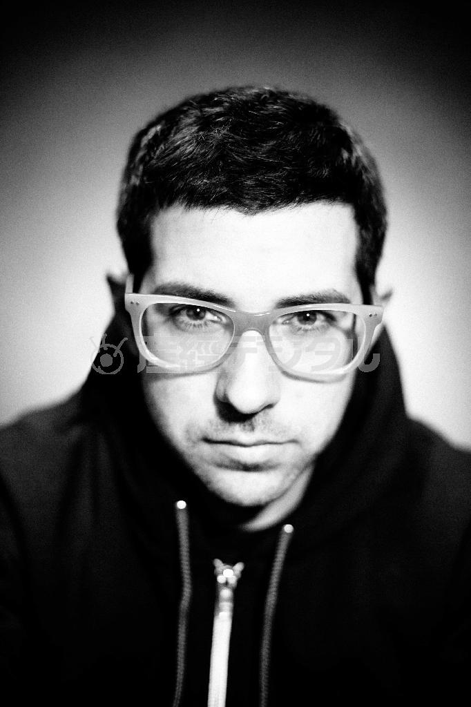 音楽アーティスト、マーク・ジュリアナ（提供写真）