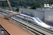 リニア中央新幹線のＬ０系車両＝９月２２日、山梨リニア実験センター（鴨川一也撮影）