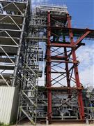 日本コンベヤ姫路工場で行われたスネークベルコンの実証実験（鹿島提供）