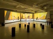 【小谷元彦展】「Ｔｅｒｍｉｎａｌ＿Ｉｍｐａｃｔ」（ｆｅａｔｕｒｉｎｇ＿Ｍａｒｉ＿Ｋａｔａｙａｍａ”ｔｏｏｌｓ”）２０１４年＿サウンド：西原尚さん（表恒匡さん撮影、提供写真）