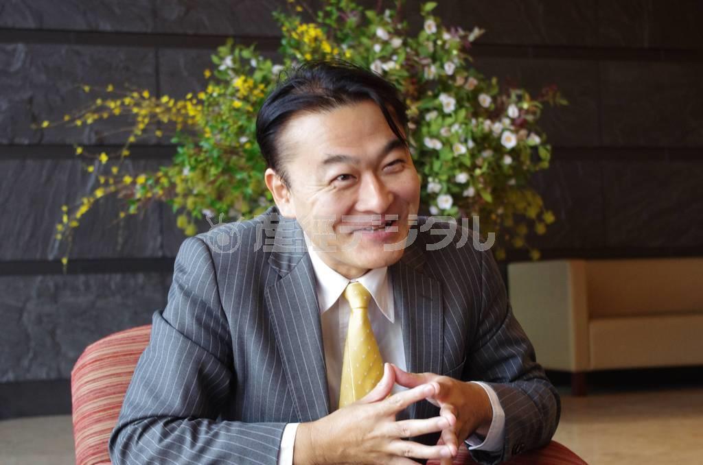 「カンデオ・ホスピタリティ・マネジメント」（東京都港区）の穂積（ほづみ）輝明社長＝２０１４年１１月１０日（提供写真）