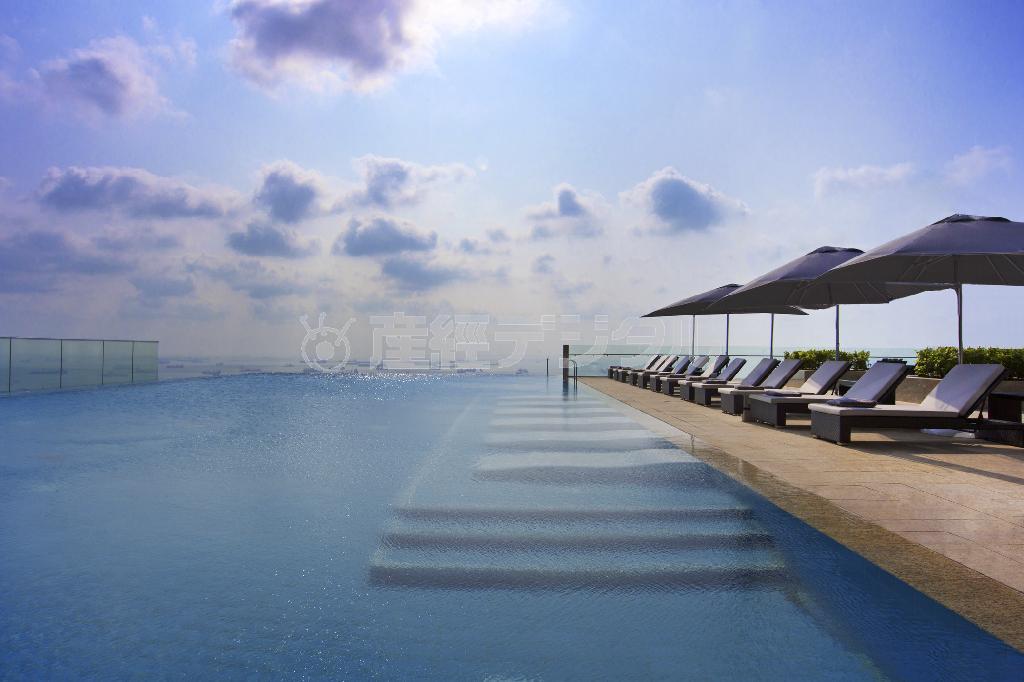 ウェスティン・シンガポールのインフィニティ・プール（提供写真）