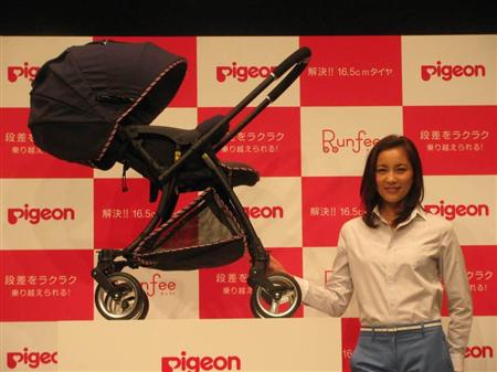 ベビーカー「Runfee」と瀬戸朝香さん