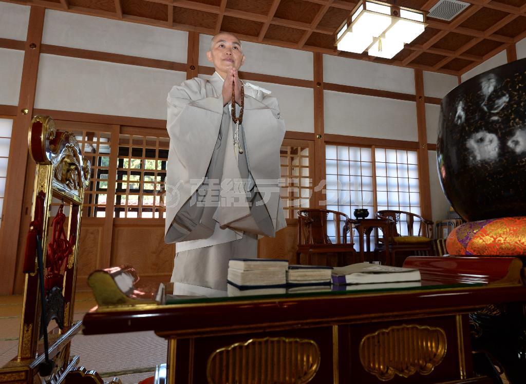 日蓮宗系の尼僧、鈴木日宣（すずき・にっせん）さん＝２０１４年、千葉県内