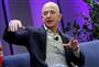 アマゾンのジェフ・ベゾスＣＥＯ（最高経営責任者）＝２０１４年１２月２日、米ニューヨーク（ロイター）