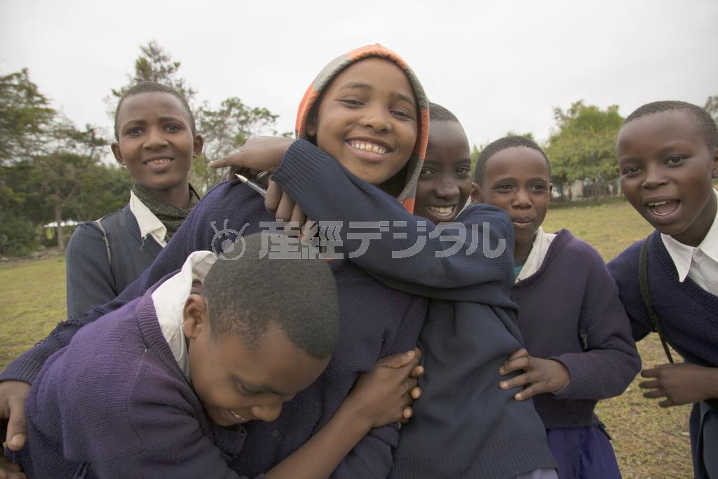 学校には「夢」があふれている＝２０１４年８月１日、タンザニア（ワールド・ビジョン・ジャパン撮影）