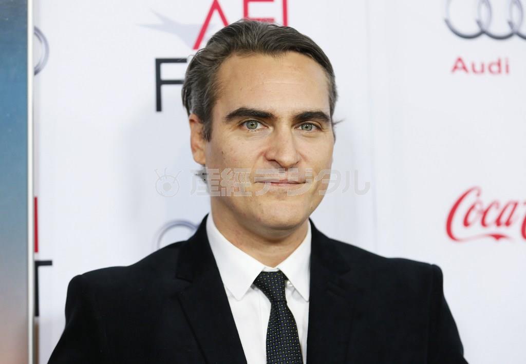 米俳優、ホアキン・フェニックスさん＝２０１４年１１月９日、米カリフォルニア州ハリウッド（ロイター）