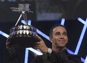 自動車のＦ１チーム、メルセデスに所属するルイス・ハミルトン選手＝２０１４年１２月１４日、英スコットランド・グラスゴー（ＡＰ）