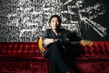 元ＳＵＰＥＲ＿ＢＵＴＴＥＲ＿ＤＯＧのギタリスト、竹内朋康さん（提供写真）