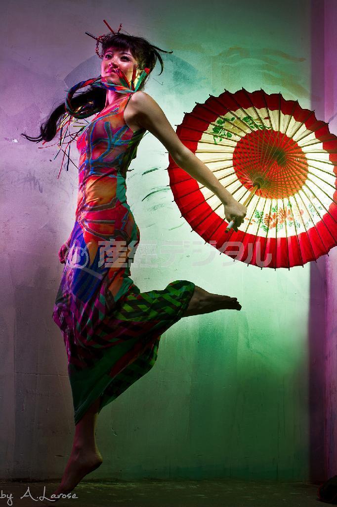 東京生まれ、フランス育ちのシンガー・ソングライター、マイア・バルー（提供写真）