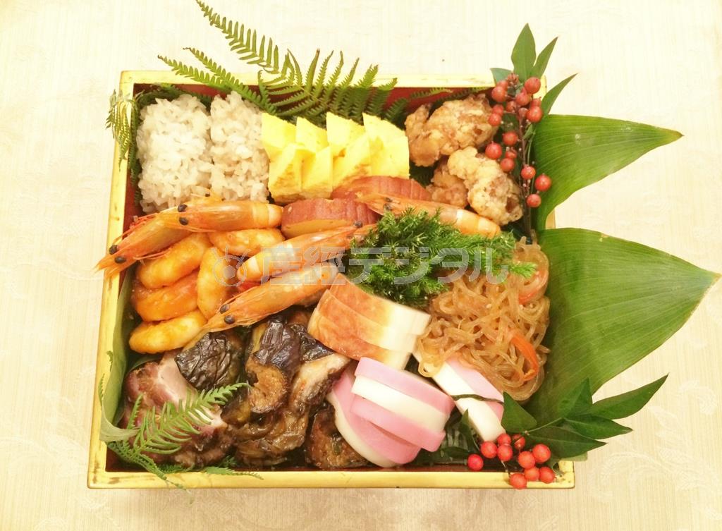 シュウマイ（左上）は餅米をまとわせて華やかさを演出（ＩＫＫＯさん提供）