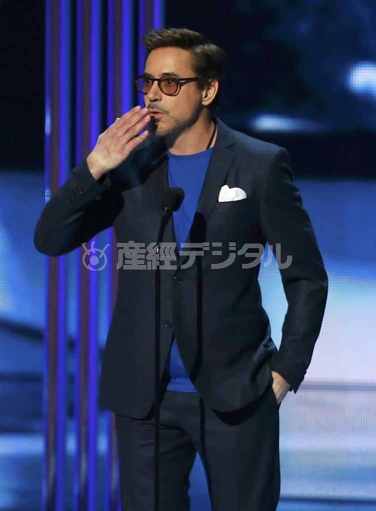 米俳優、ロバート・ダウニー・ジュニアさん＝２０１５年１月８日、米カリフォルニア州ロサンゼルス（ロイター）