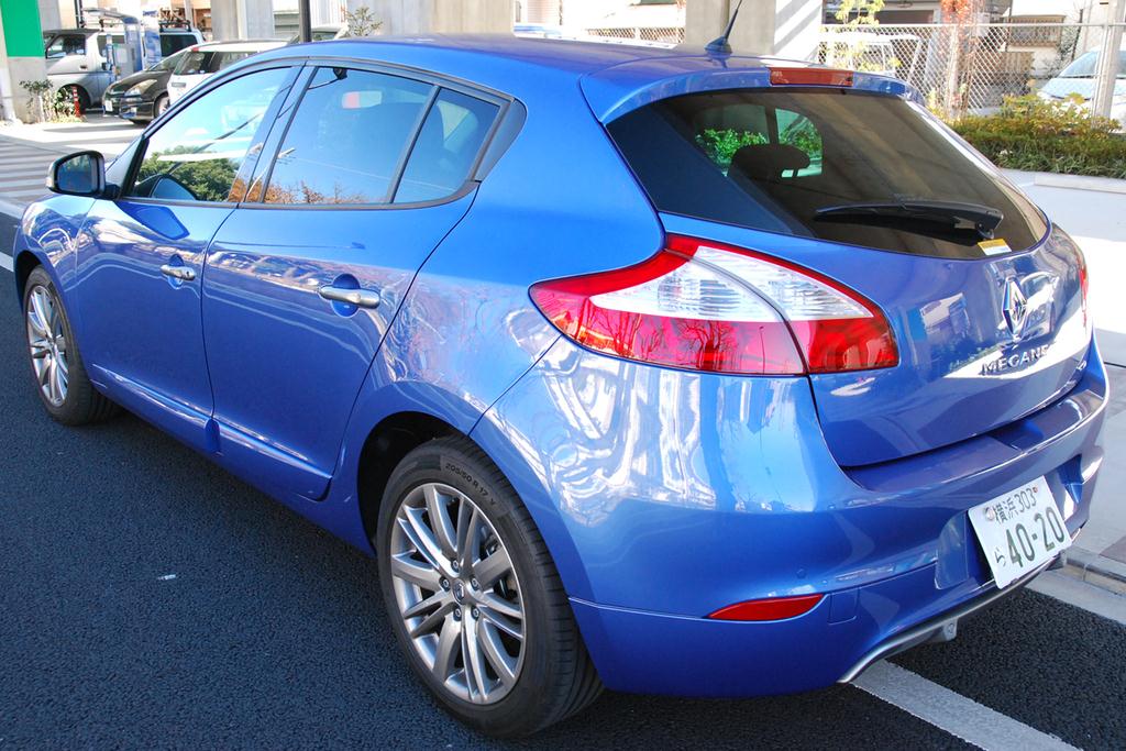 ハッチバックの外観。