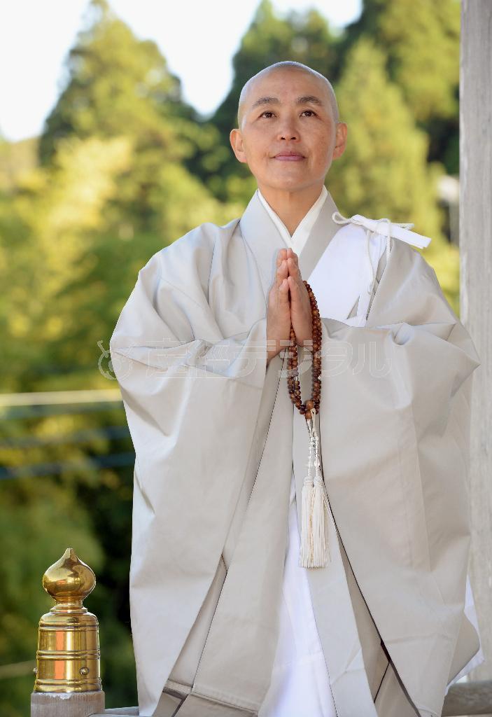 日蓮宗系の尼僧、鈴木日宣（すずき・にっせん）さん＝千葉県内（財満朝則撮影）