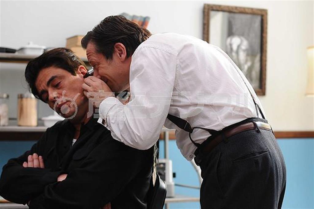 【かざすンＡＲ（視聴無料）】映画「ジミーとジョルジュ＿心の欠片（かけら）を探して」（アルノー・デプレシャン監督）。公開中（コピアポ・フィルム提供）。（Ｃ）２０１３＿Ｗｈｙ＿Ｎｏｔ＿Ｐｒｏｄｕｃｔｉｏｎｓ－Ｆｒａｎｃｅ＿２＿Ｃｉｎｅｍａ－Ｏｒａｎｇｅ＿Ｓｔｕｄｉｏ