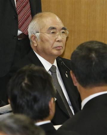 自民党の農協改革を議論するプロジェクトチーム会合に出席したＪＡ全中の万歳章会長＝２２日午前、東京・永田町の党本部