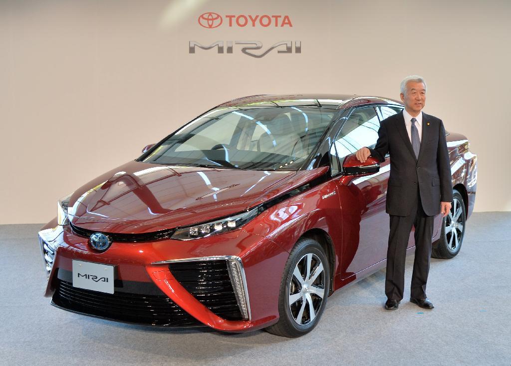 トヨタ自動車の燃料電池車「ミライ」