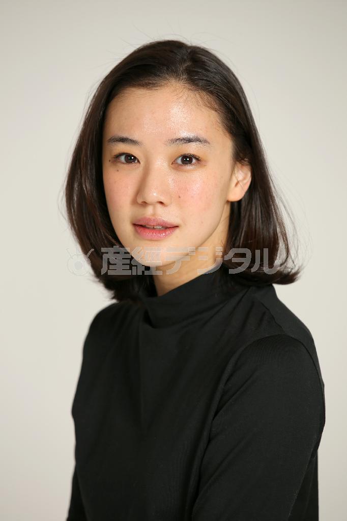 「チェーホフが見て喜ぶようなものを」と三女イリーナ役に挑む蒼井優（ゆう）さん＝２０１４年１２月１８日、東京都渋谷区（早坂洋祐撮影）