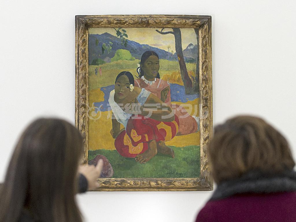 仏画家、ポール・ゴーギャン（１８４８～１９０３年）の絵画「Ｎａｆｅａ＿ＦａａＩｐｏｉｐｏ（いつ結婚するの）」（１８９２年）＝２０１５年２月６日、スイス・リーエン（ＡＰ）