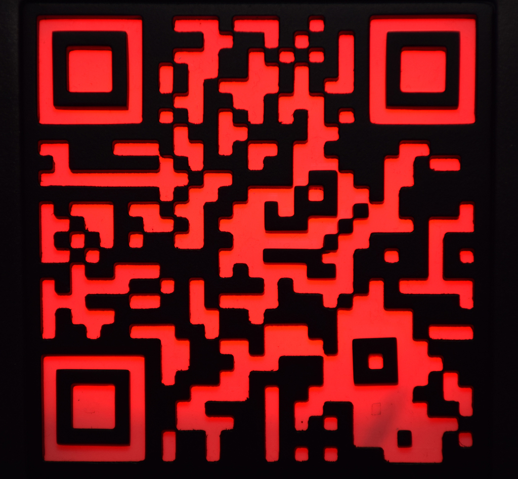 メルセデス・ベンツ「Ｆ０１５ラグジュアリー・イン・モーション」のＱＲコード。