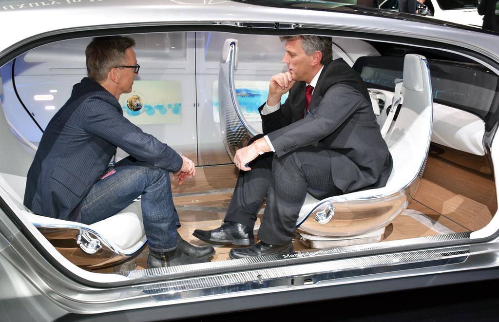 メルセデス・ベンツ「Ｆ０１５ラグジュアリー・イン・モーション」