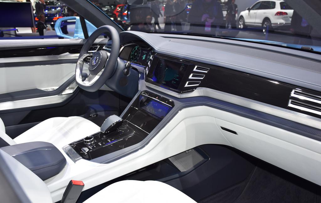 フォルクスワーゲン「クロスクーペＧＴＥ」