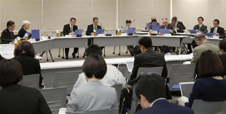 高浜原発３、４号機が新規制基準に適合しているかを審査する原子力規制委＝１２日午前、東京都港区