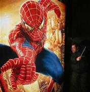 映画「スパイダーマン２」（２００４年）のポスター（ＡＰ）