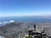 嫉妬するほど画になる南米育ちの近藤良平め（写真は、良平さんから電子手紙で送られてきたもの）＝南アフリカ・ケープタウン（提供写真）