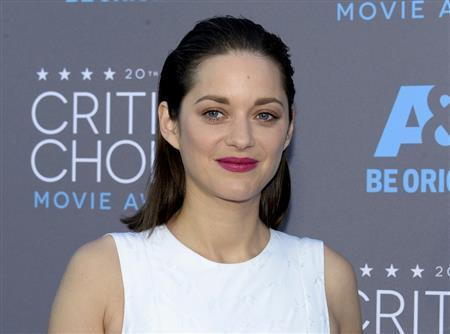 仏女優、マリオン・コティヤールさん＝２０１５年１月１６日、米カリフォルニア州ロサンゼルス（ロイター）