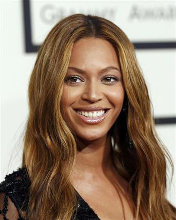 米歌手、ビヨンセさん＝２０１５年２月９日、米カリフォルニア州ロサンゼルス（ロイター）