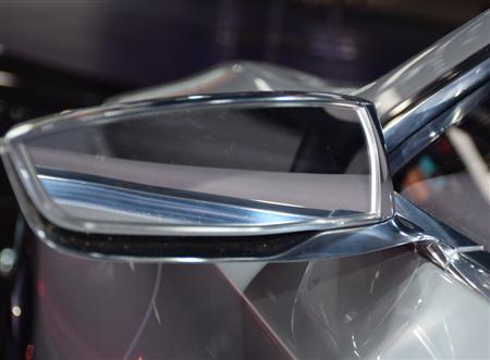 「Ｑ６０コンセプト」のドアミラー