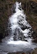 結氷の滝＝２０１５年１月４日、東京都西多摩郡檜原村（野村成次撮影）