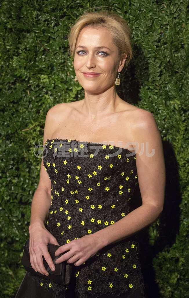 米女優、ジリアン・アンダーソンさん＝２０１４年１１月３０日、英国・首都ロンドン（ロイター）