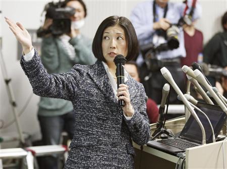 記者会見する大塚家具の大塚久美子社長＝２６日午後、東京都千代田区