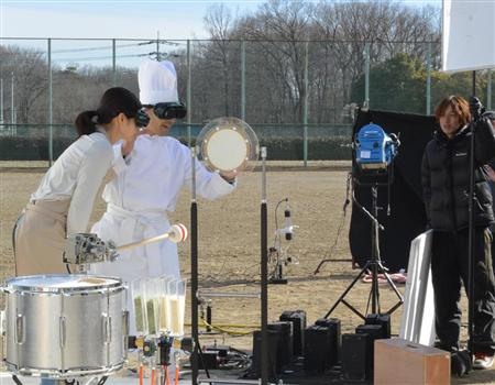 ３秒クッキング動画の第２弾「爆速餃子篇」の撮影現場
