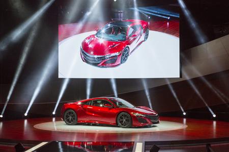華々しいデビューを飾ったアキュラ「ＮＳＸ」（オフィシャル画像）