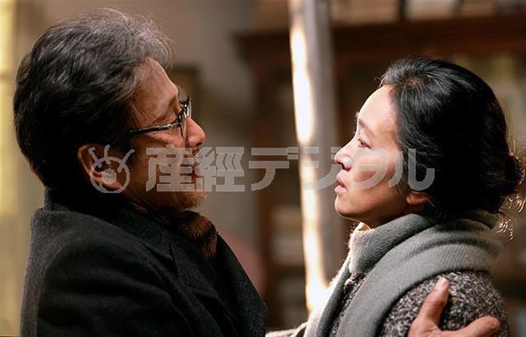 映画「妻への家路」（チャン・イーモウ監督）。３月５日公開（ギャガ提供）。（Ｃ）２０１４，Ｌｅ＿Ｖｉｓｉｏｎ＿Ｐｉｃｔｕｒｅｓ＿Ｃｏ．，Ｌｔｄ．Ａｌｌ＿Ｒｉｇｈｔｓ＿Ｒｅｓｅｒｖｅｄ