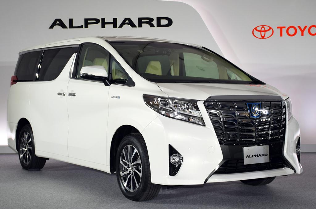 トヨタ自動車の高級ミニバン「アルファード」