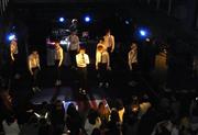 日本での初めてのライブで歌とダンスを披露する「ＡｌｐｈａＢＡＴ」＝２月１３日、大阪市中央区
