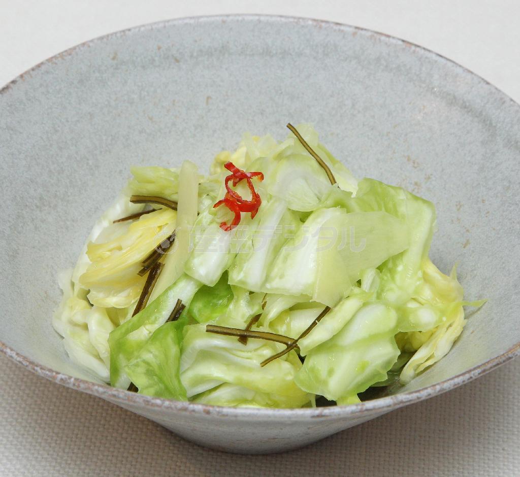 昆布のうまみたっぷりの即席漬け（野村成次撮影）