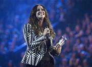 カナダの歌手、アラニス・モリセットさん＝２０１５年３月１５日、カナダ・オンタリオ州ハミルトン（ＡＰ）