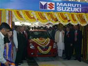 鈴木修会長兼社長は２００７年２月、主力車「スイフト」の生産拠点となったインド工場の開所式に出席した＝インド・ハリアナ州