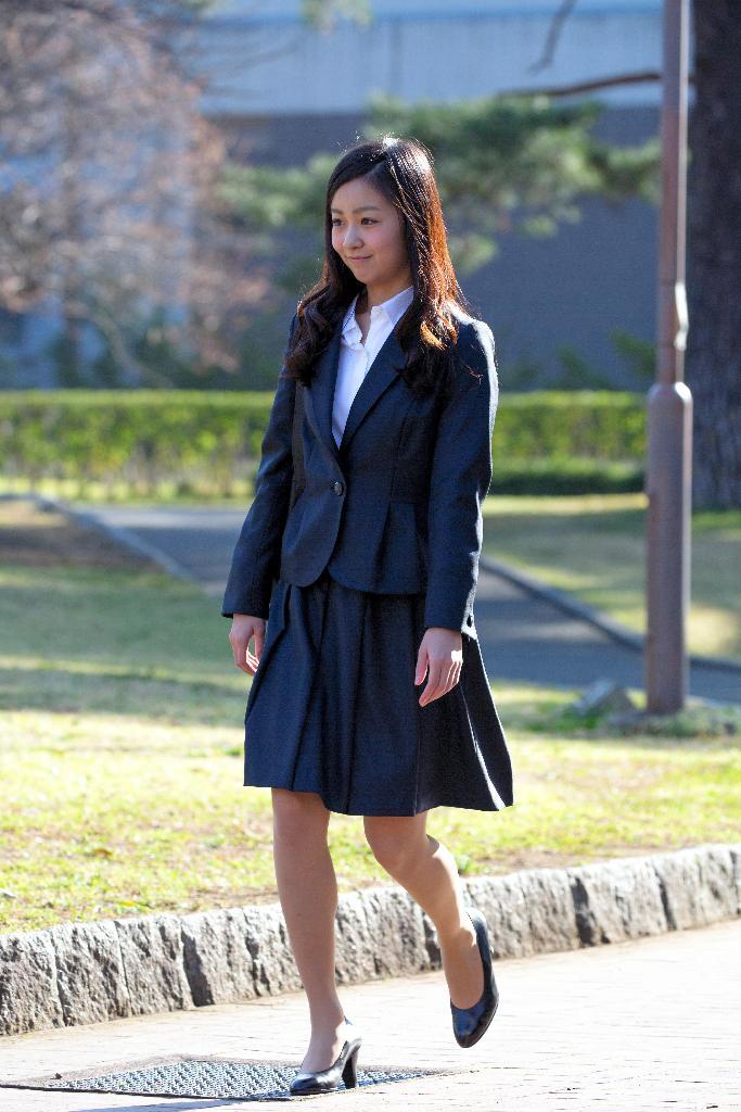 入学式に臨むため、国際基督教大に登校された秋篠宮家の次女佳子さま＝２日午前７時３５分、東京都三鷹市（代表撮影）