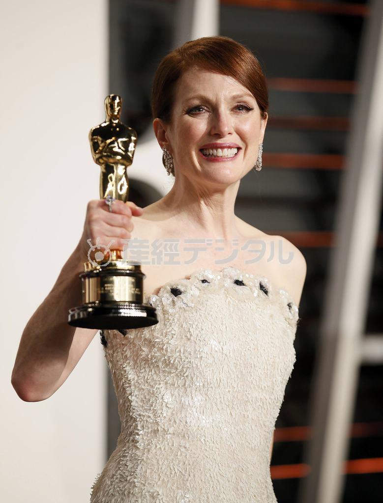 米女優、ジュリアン・ムーアさん＝２０１５年２月２３日、米カリフォルニア州ビバリーヒルズ（ロイター）