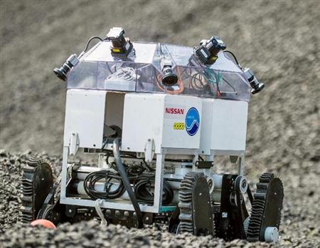 駐車支援技術を搭載した資源調査ロボットの実験機